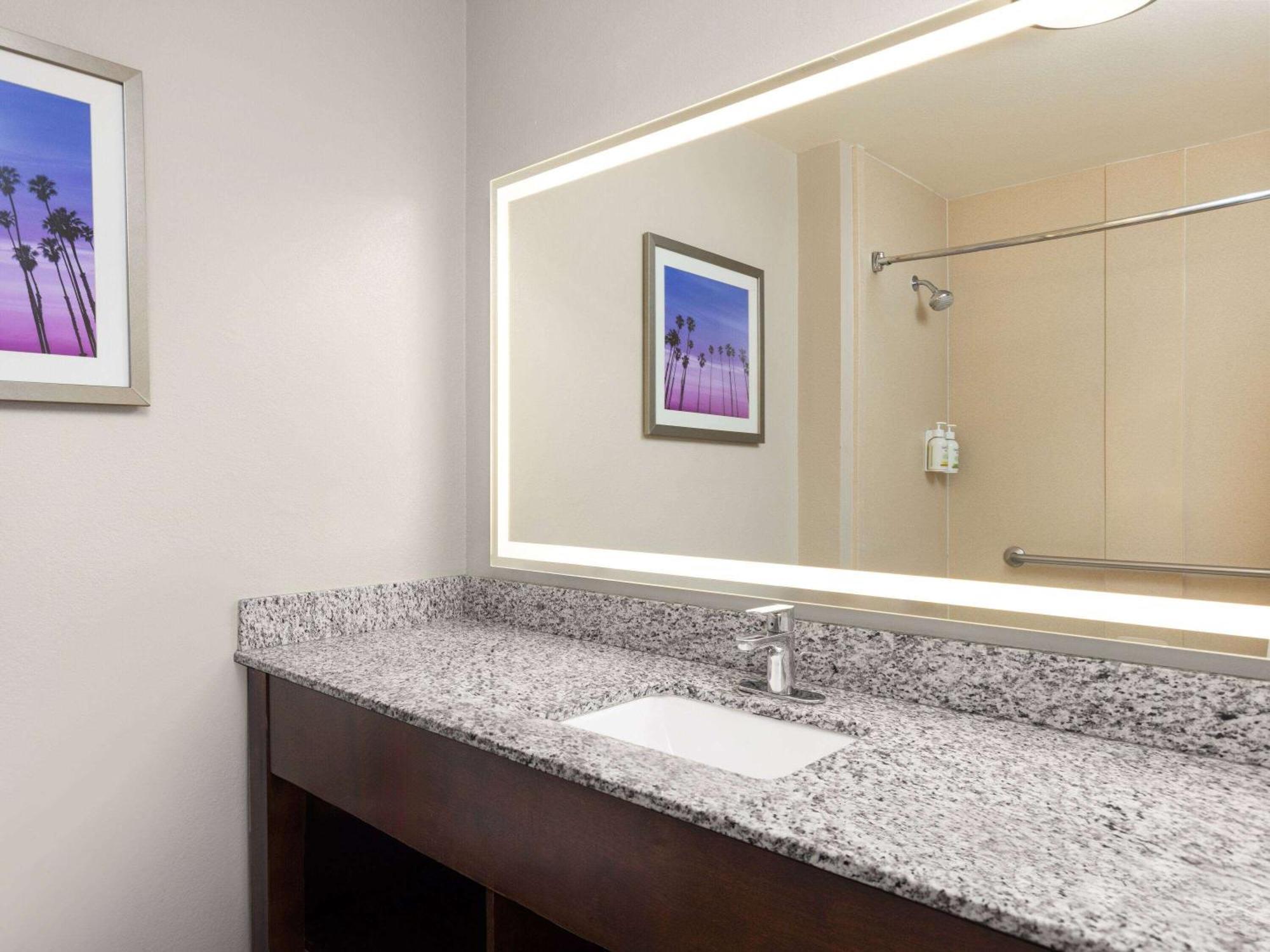 La Quinta By Wyndham Santa Clarita - Valencia Ξενοδοχείο Stevenson Ranch Εξωτερικό φωτογραφία